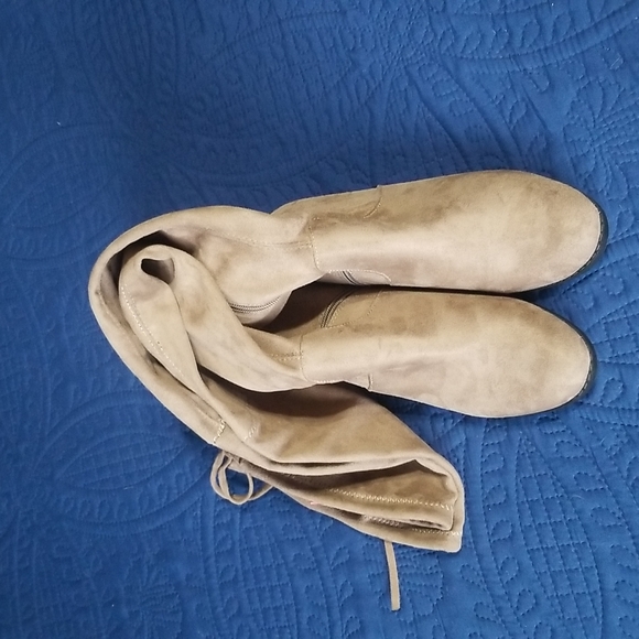 CATHERINE MALANDRINO Morcha Suede Over the Knee Boots - Picture 2 of 8